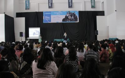 Bedah Buku “Gerbang Dialog Danur” Besama Risa Saraswati